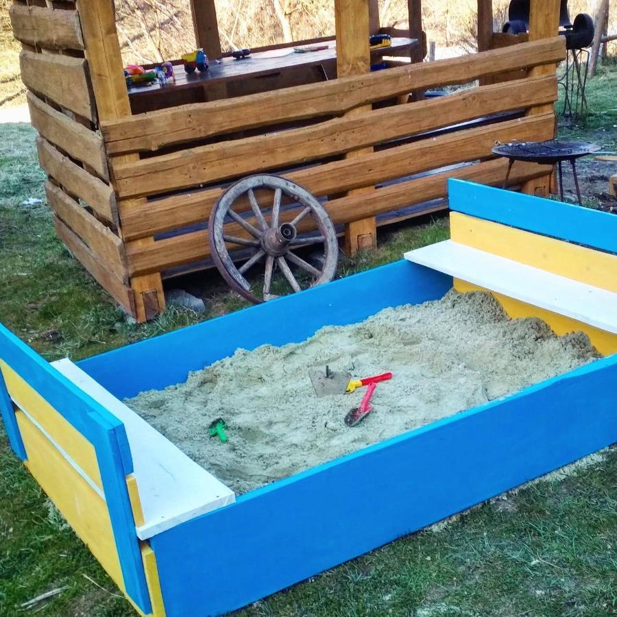 Smerekova Hata Oryavchyk Esterno foto