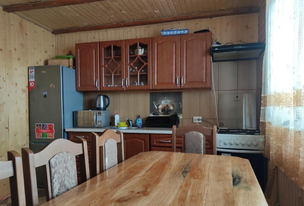 Smerekova Hata Oryavchyk Esterno foto